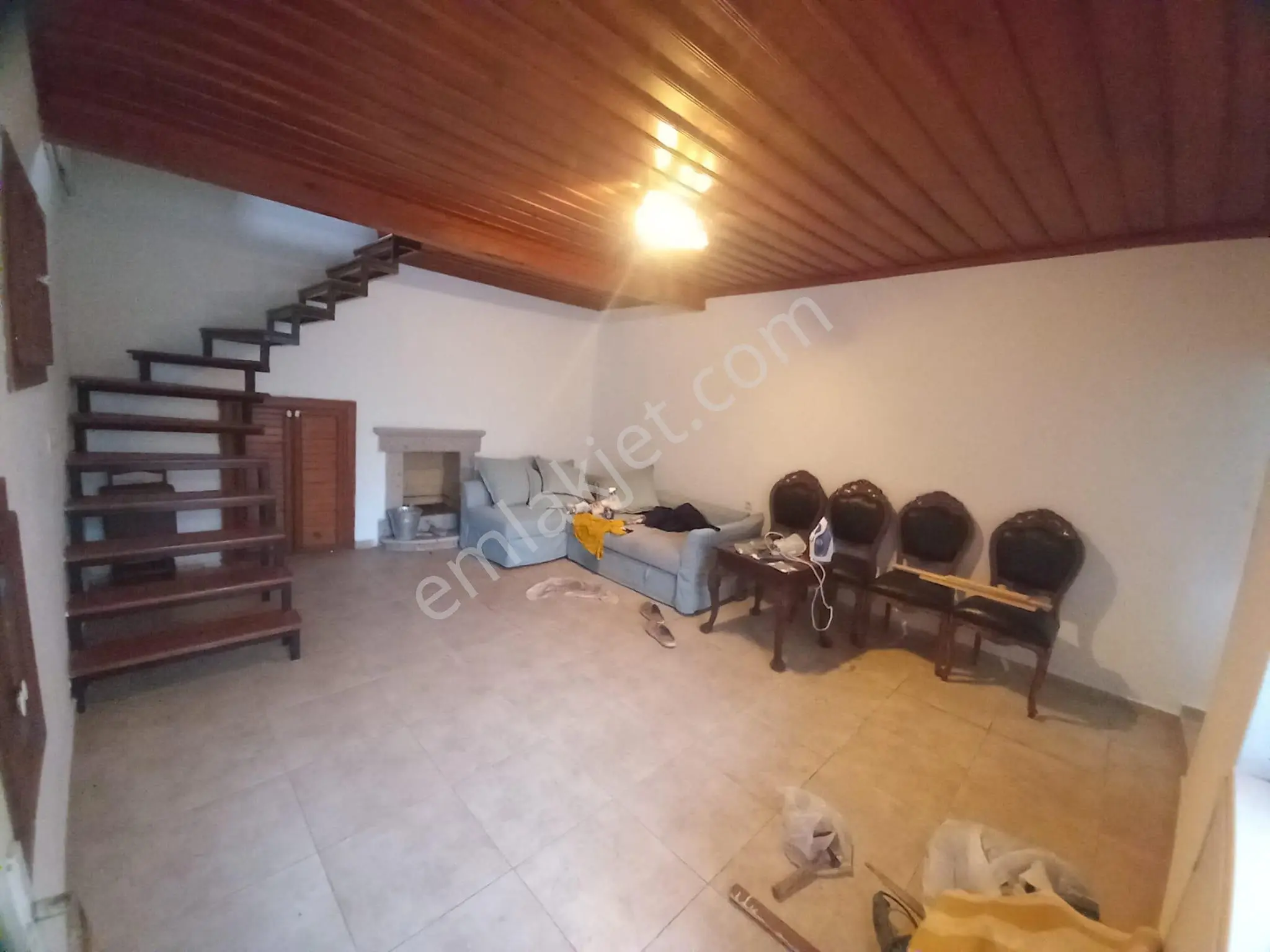 Ayvada'dan Ayvalık Merkez'de Deniz Manzaralı Avlulu 2+1 Rum Evi - Görsel 8