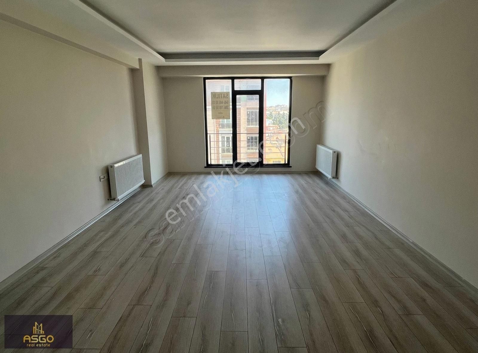Asgo Dan Cadde Üzeri Plaza İçerisinde Satılık 2+1 Daire