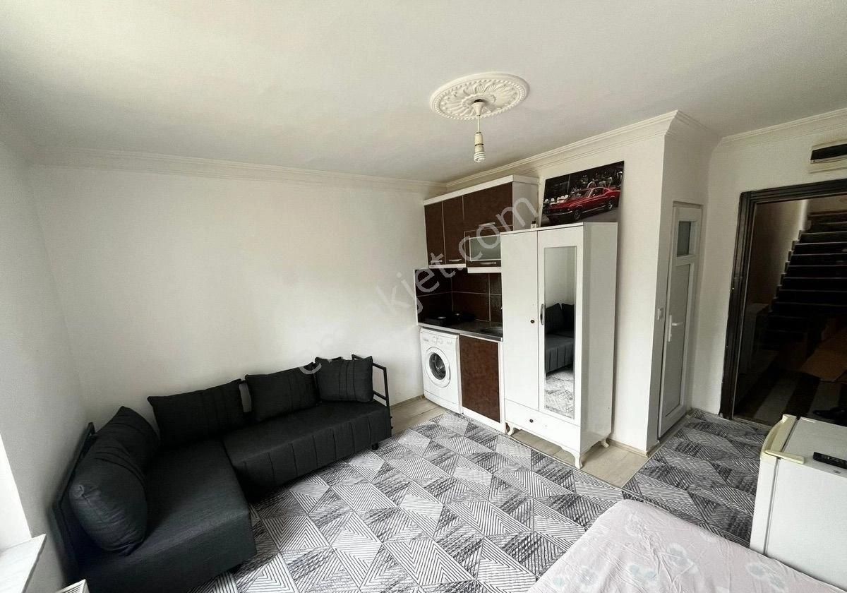 ⸻ 📍 Fatih Mahallesi – Kiralık 1+0 Daire ☀️ Güney Cephe – Ferah Ve Aydınlık 🚌