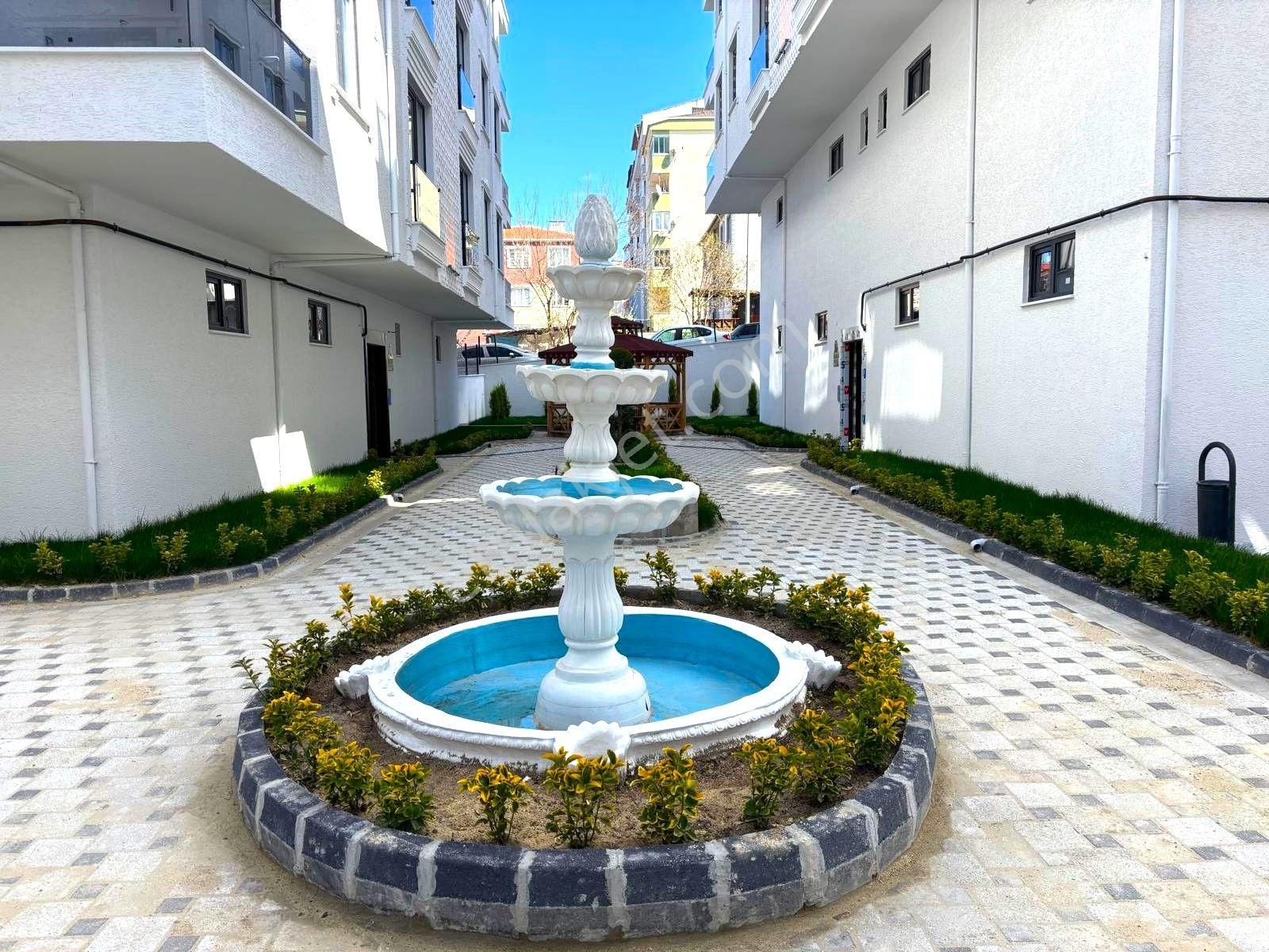 ***eryıldız İnşaat'tan***kapaklı'da Çarşı İçinde 7/24 Güvenlikli Site İçinde Ultra Lüx 3+1
