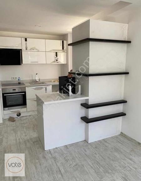 Kazım Dirik Mh,burunova Sitesi, Ferah Cephe, Yatırımlık 1+1!