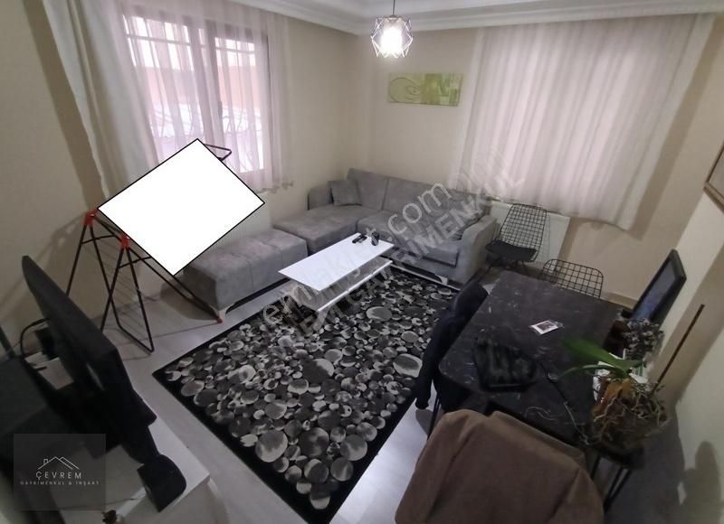 Çevrem'den Gültepe'de Yatırıma Uygun 1+1 70m² Yüksek Giriş