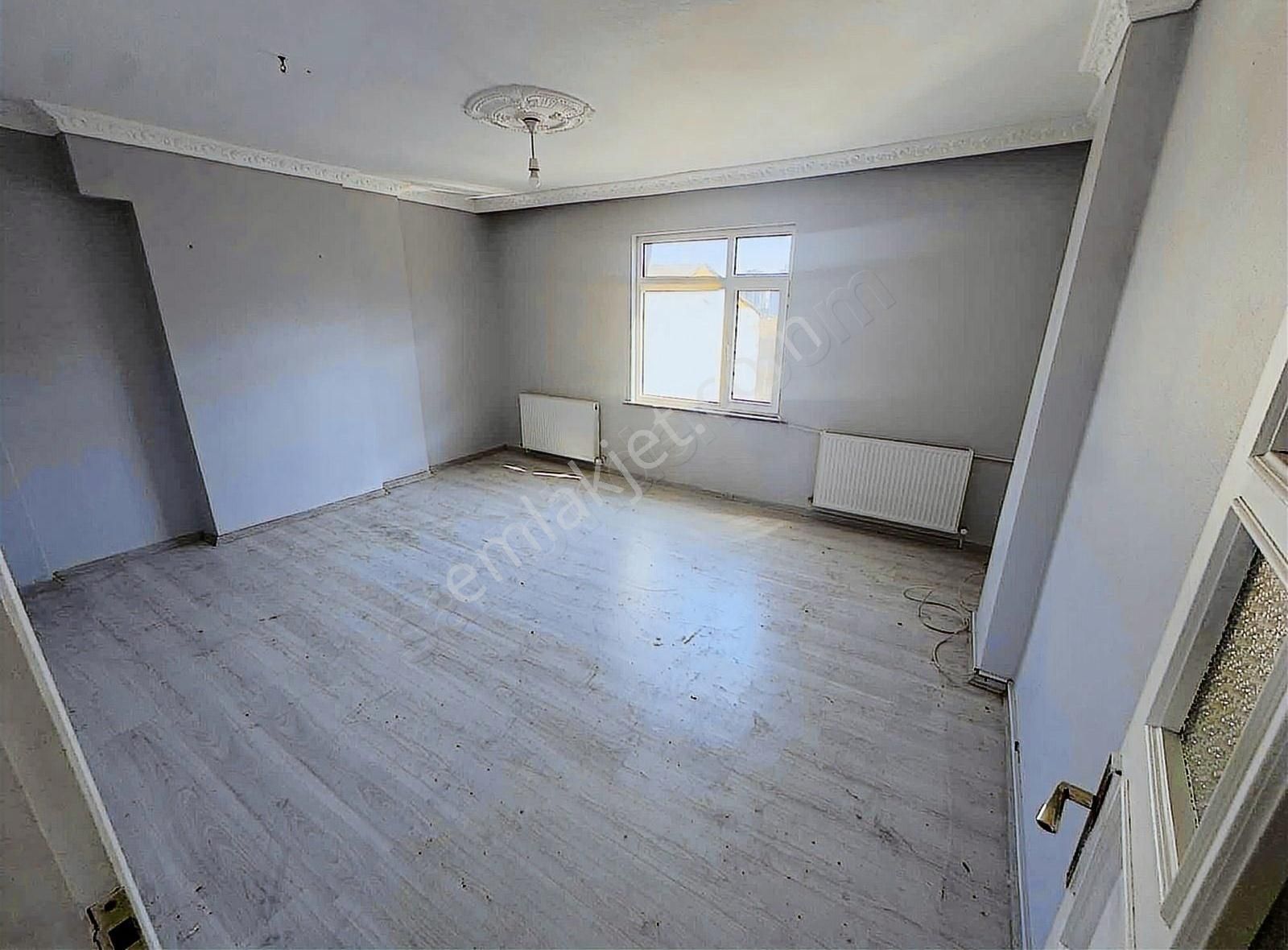 M.akif Te Satılık 3+1 145m'2 5.kat Güney Cephe Masrafsız Daire
