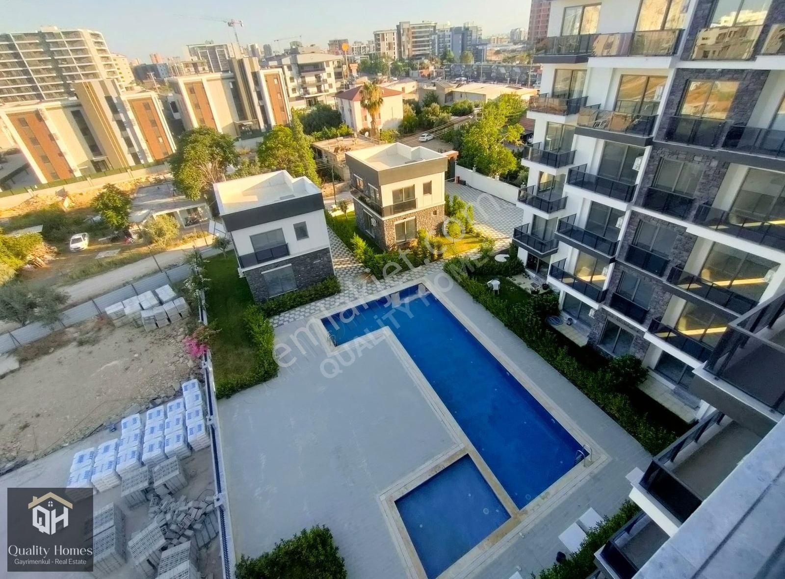 Altıntaş İskanlı 1+1 Lüks Daire
