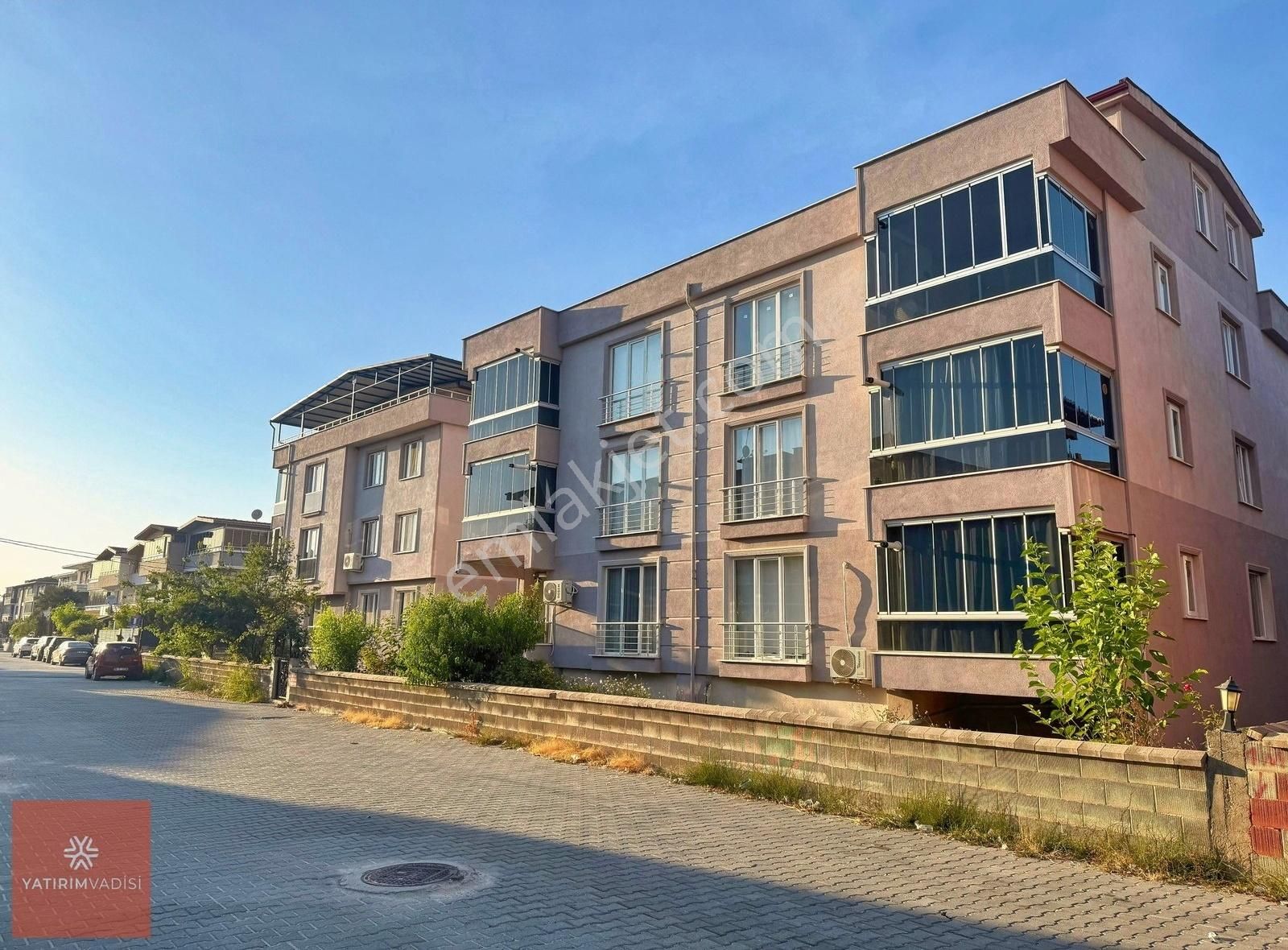 M.kemalpaşa Kavaklı'da Site İçi 3+1 Satılık Daire