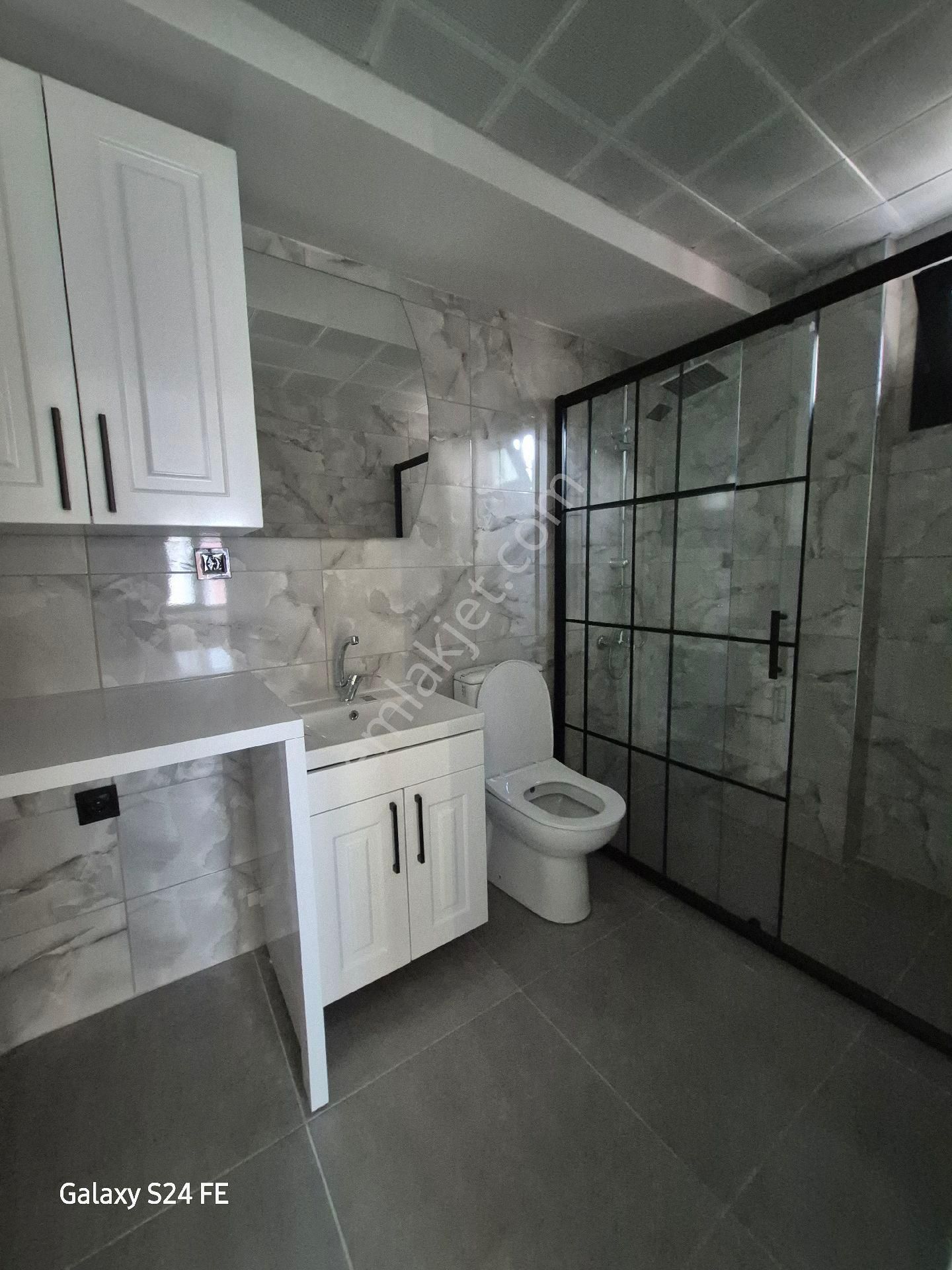 Bornova Da 1+1 Eşyalı Satılık Lüks Daire - Görsel 14