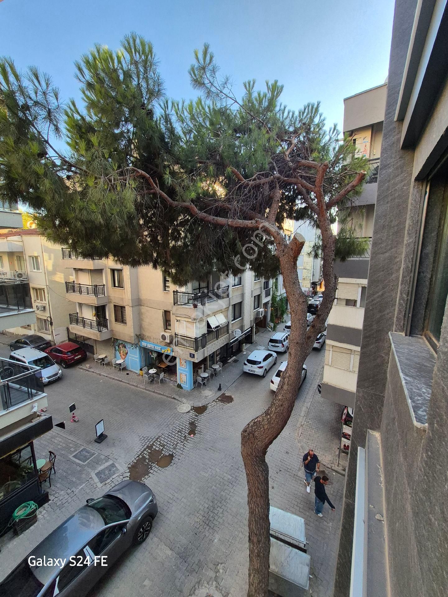 Bornova Da 1+1 Eşyalı Satılık Lüks Daire - Görsel 7