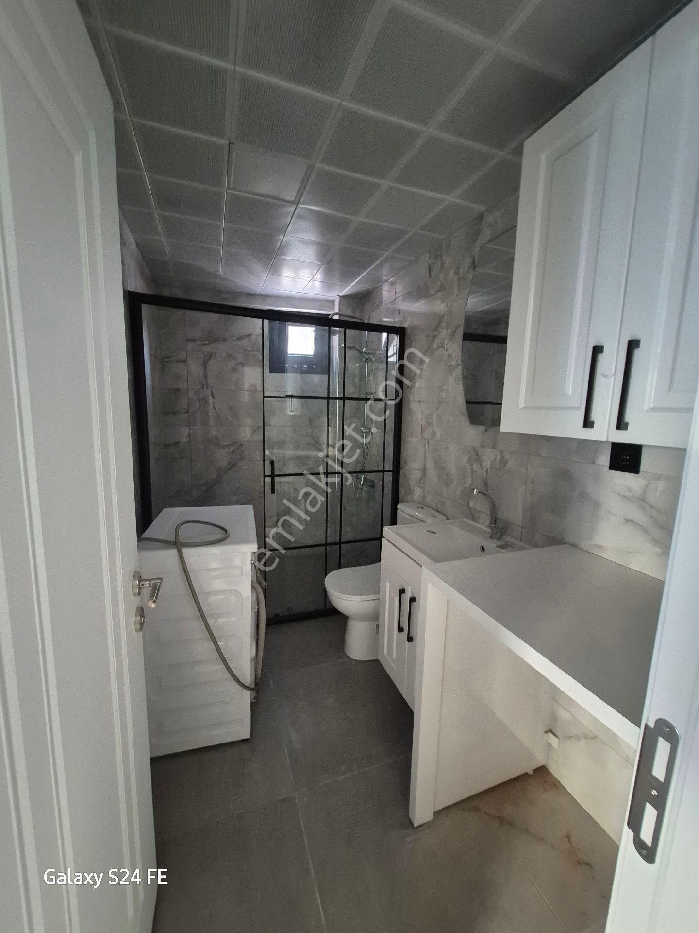 Bornova Da 1+1 Eşyalı Satılık Lüks Daire - Görsel 10