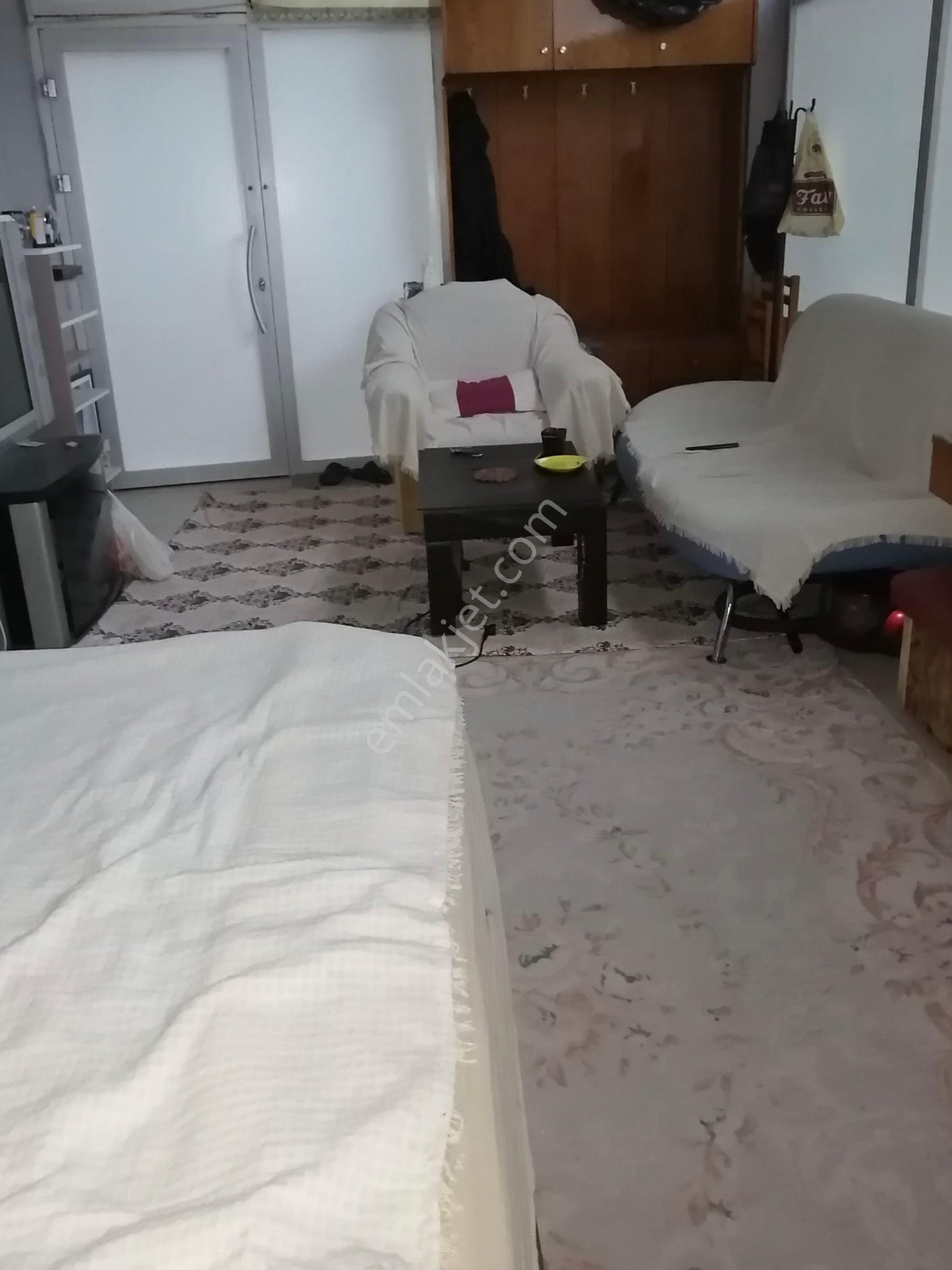 Eşyalı Kiralık 1+0 Üsküdar Valide Atik Mahallesi