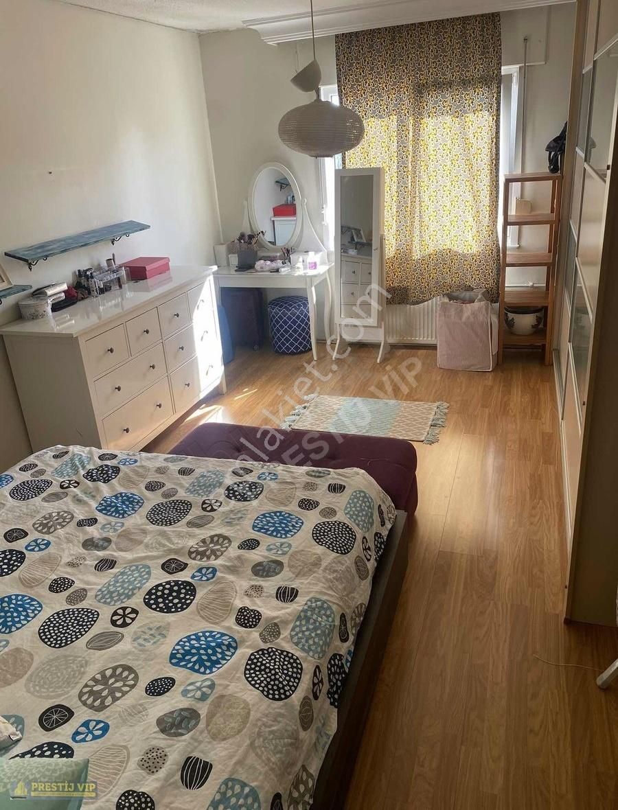 Beylikdüzü Bizim Kent Evlerinde Satılık 180 M2 Sitede 3+1 Daire - Görsel 5