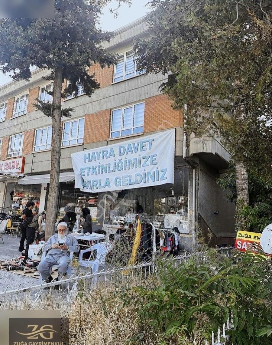 Dikmen Caddesi Üzerinde Muhteşem Lokasyonda Satılık 3+1 Daire