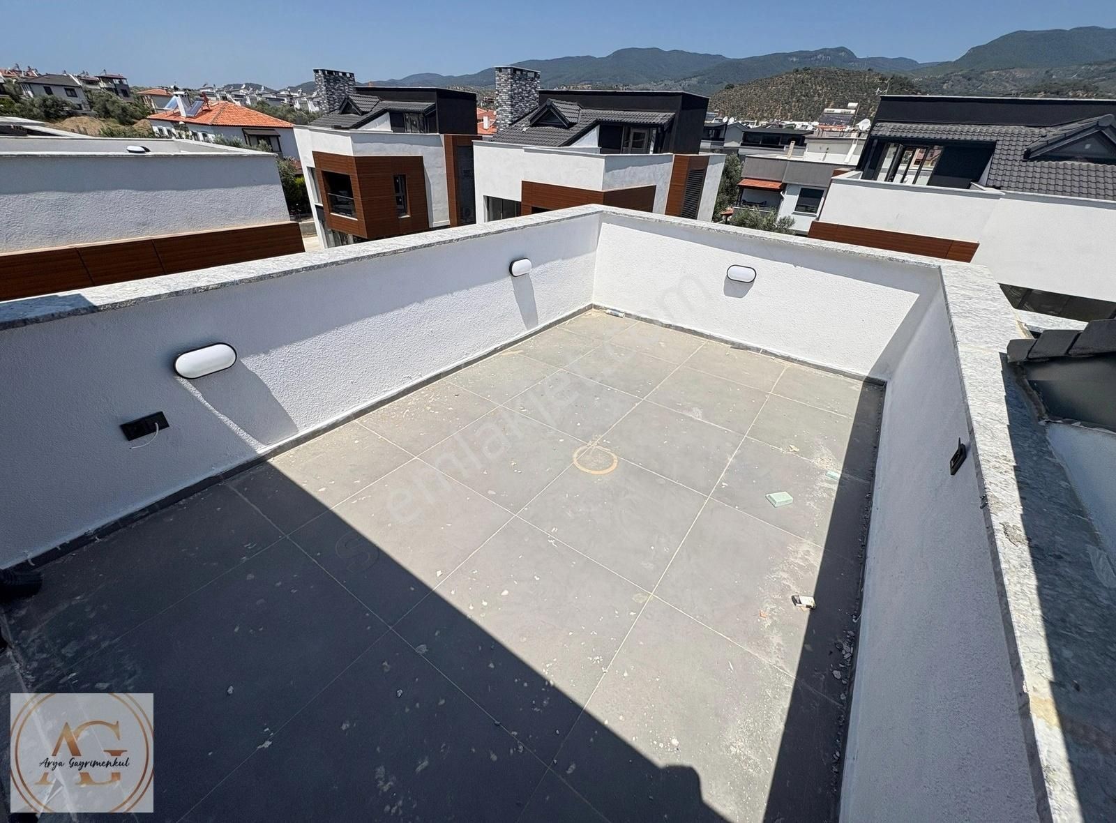 Arya'dan Güre'de Deniz Tarafında 4+1 Bağımsız Havuzlu Loft Villa - Görsel 12