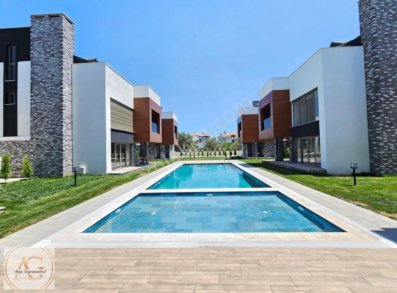 Arya'dan Güre'de Deniz Tarafında 4+1 Bağımsız Havuzlu Loft Villa - Görsel 26