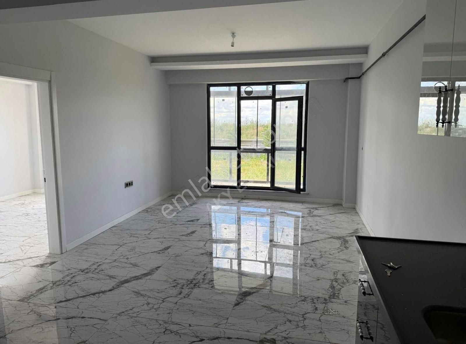 Nusratiye Muyan Elegant Bahçede Geniş Bahçe Katı 1+1!!!