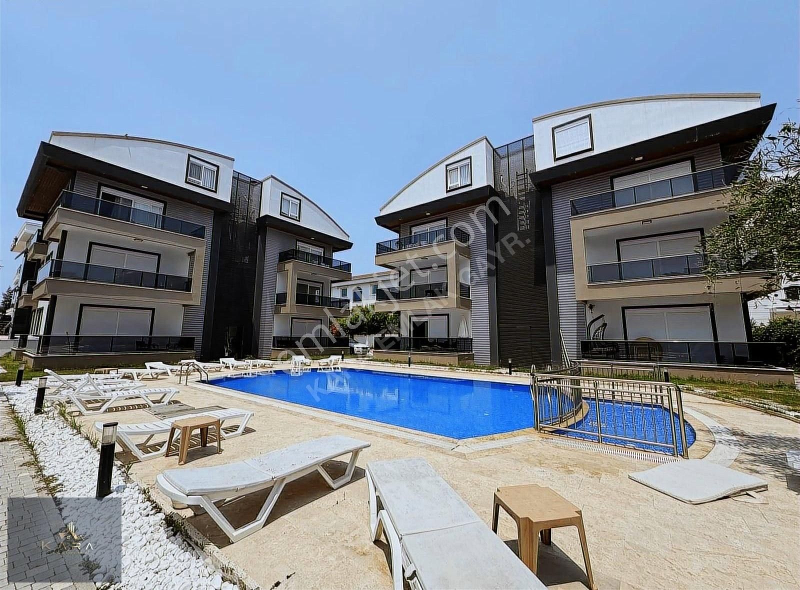 Belek, Havuzlu Site İçerisinde Kiralık Dubleks 2+1