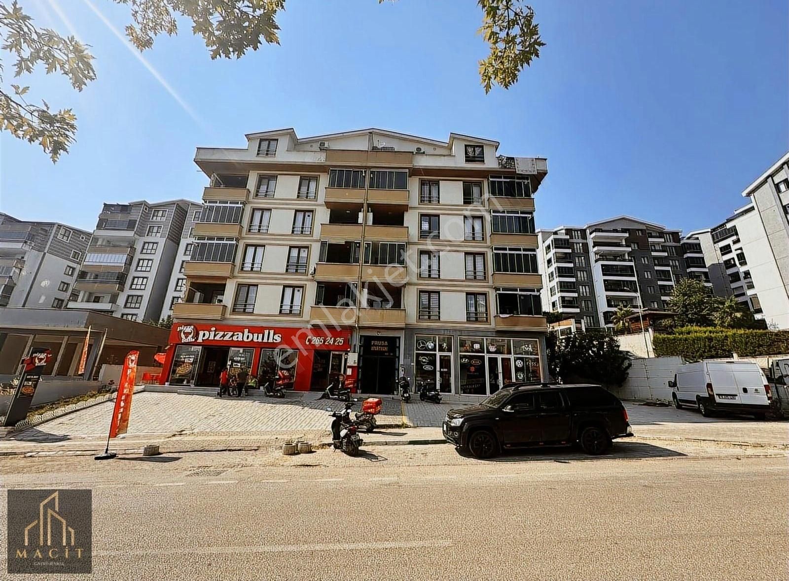 Macit Gayrimenkul'den Anafartalar Caddesinde 2+1 Eşyasız Daire