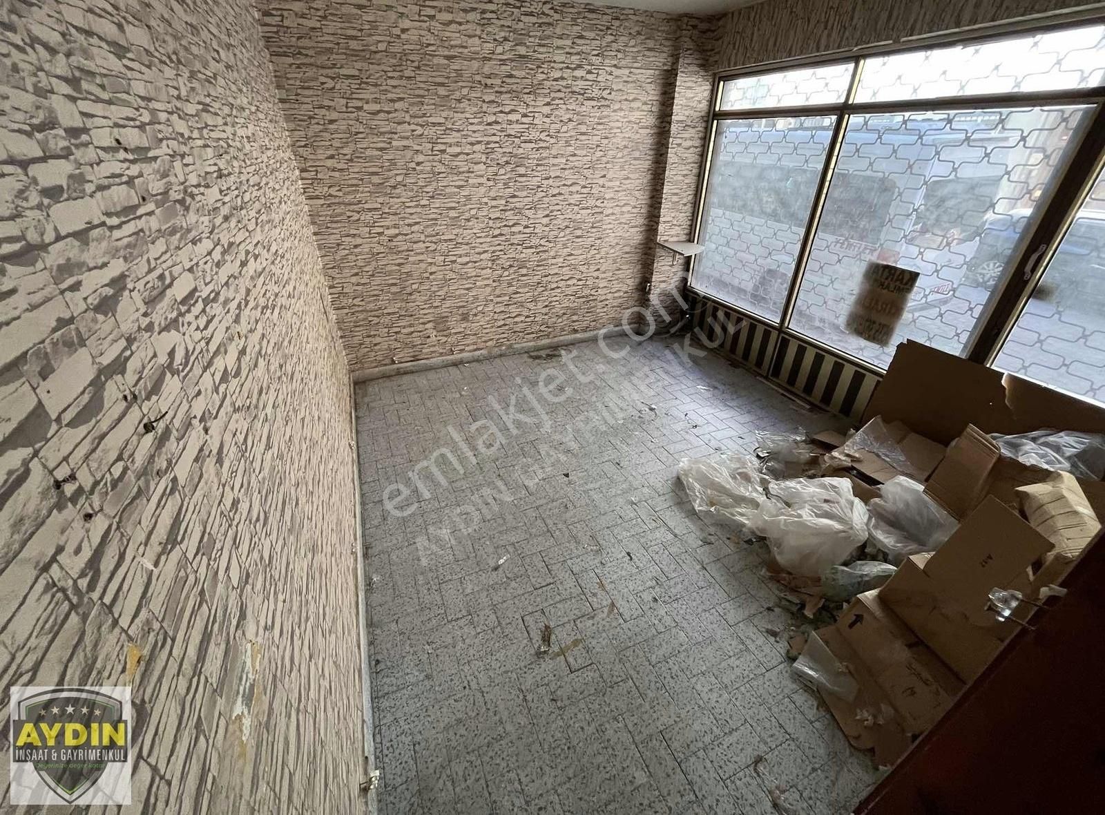 Aydın İnş. Cebeci Mh. 30m2 Giriş Her İşe Uygun Dükkan