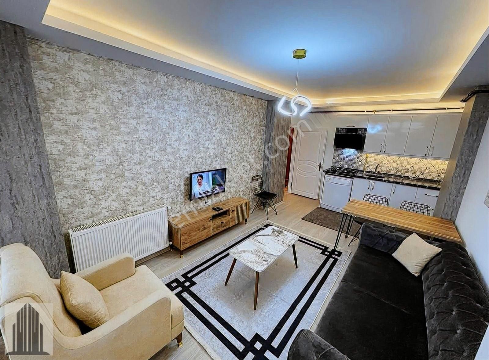 Kuvvet'ten Tramvayın Dibinde Full Eşyalı Geniş Hollü Fırsat 1+1!