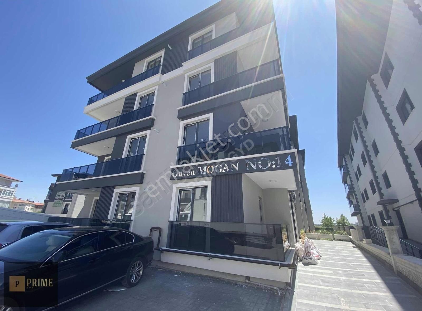 Mogan Gölü Cephe 4+1 Yerden Isıtma Kapalı Otopark