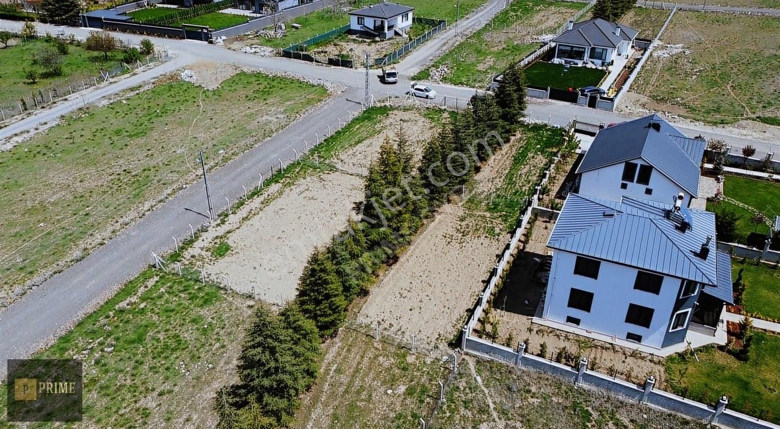 Karaoğlan Bağlarda Mükemmel Konum 750 M2 Manzaralı Villa Parseli