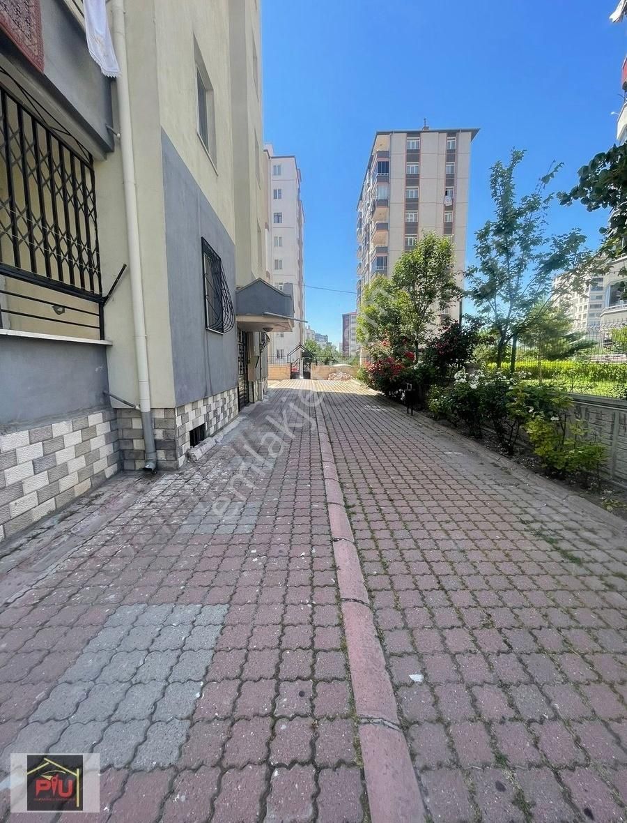 Mithatpaşada 3+1 Satılık Daire - Görsel 11