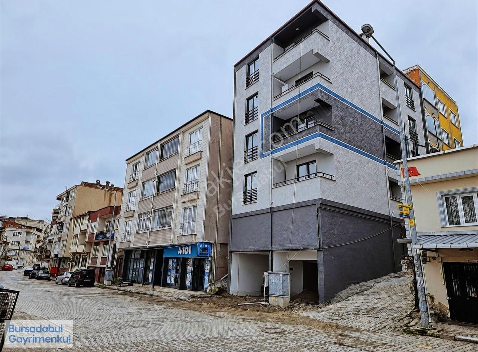 Bursadabul'dan Çırpan Mah 1+1 Sıfır Çarşıya Yakın Daire