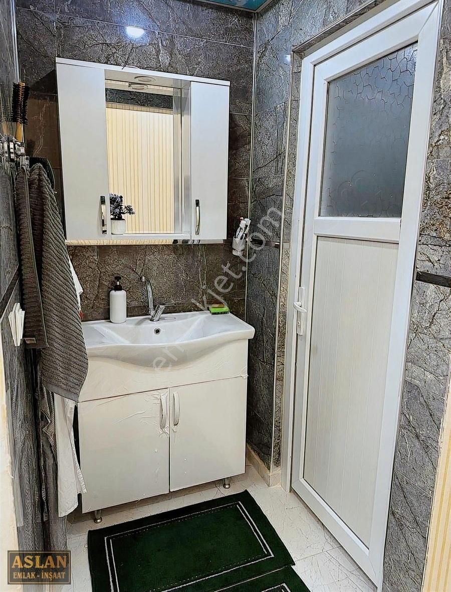 Salih Aslandan Batıkentte 4 Oda Full Yapılı Satılık Daire