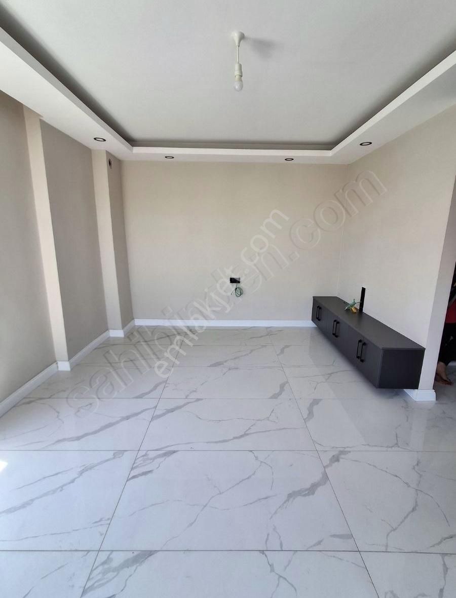 Ilıca'da Havuzlu Dubleks - Görsel 4