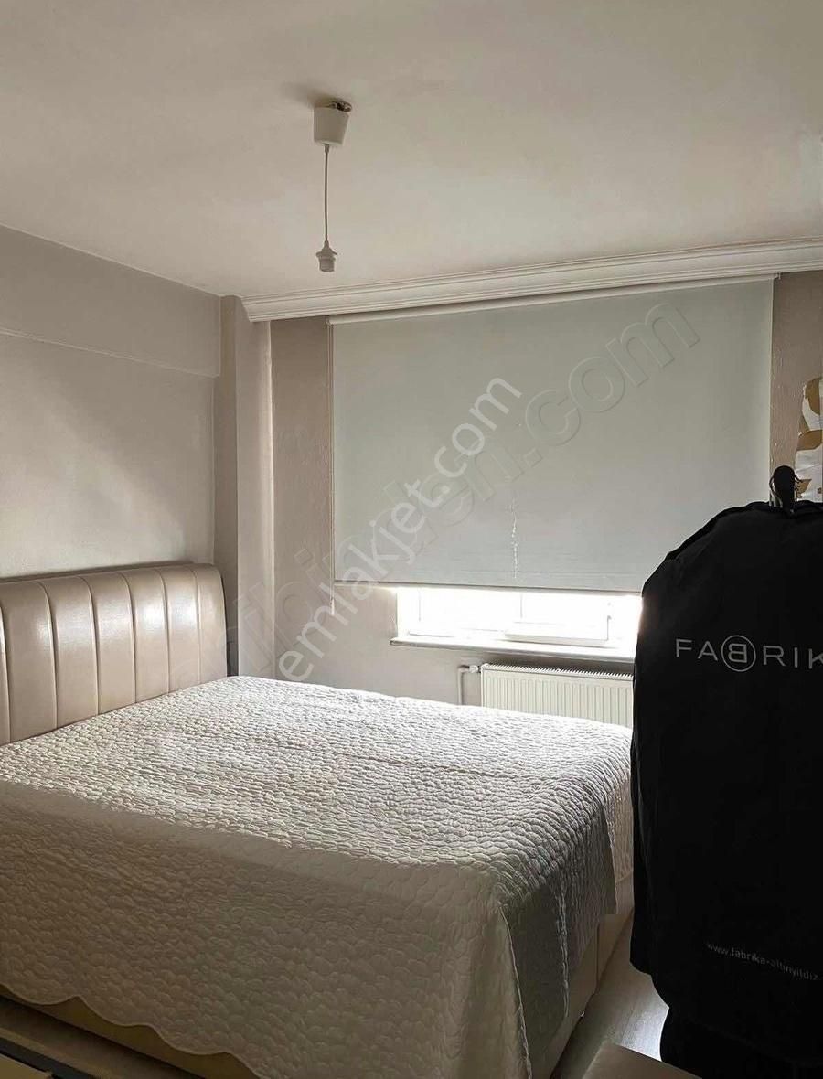 Metroya 100 Mt Yürüme Mesafesinde Köşe 2+1 Daire - Görsel 2
