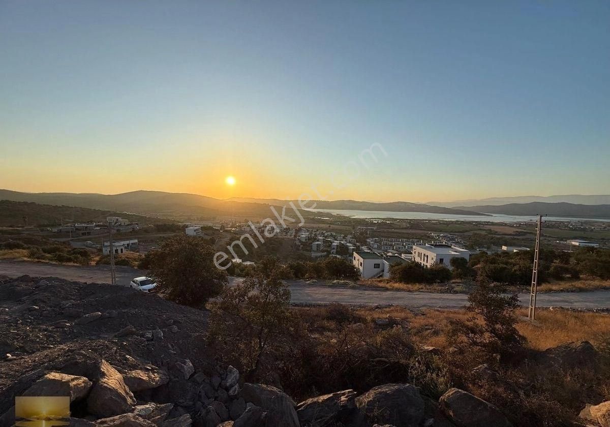 Full Manzaralı Satılık Arsa Konut İmarlı Yol Cepheli Önü Açık Yer - Görsel 8