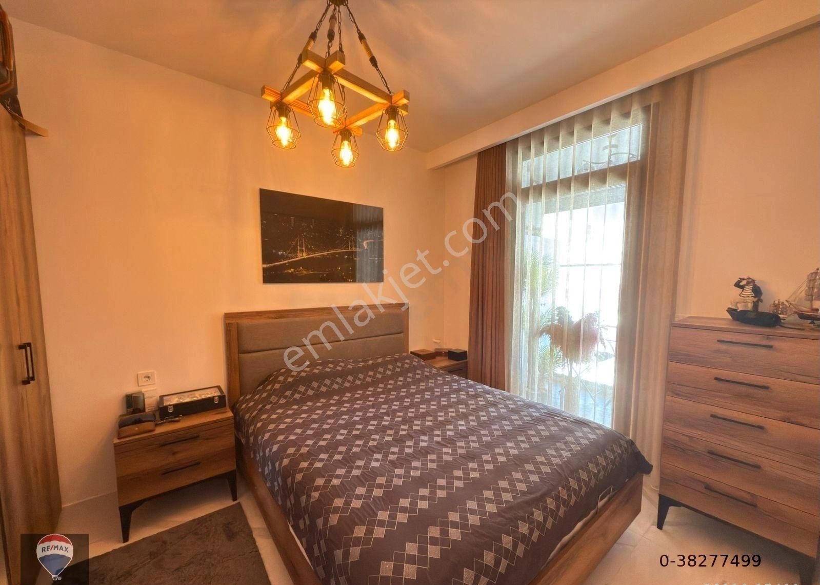 Bemka Paradise Sitesinde Eşyalı Lüks 1+1