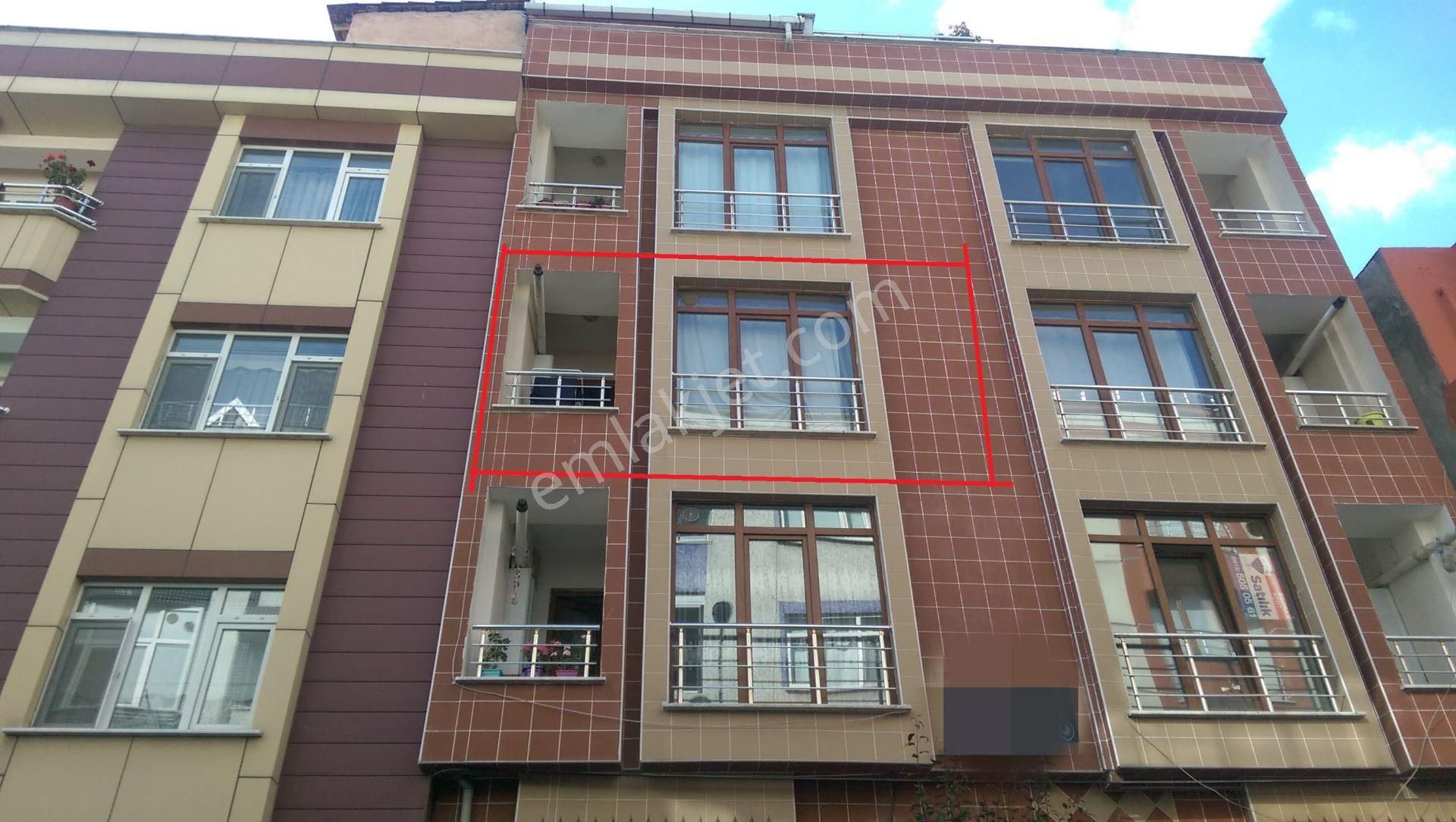Bayrampaşa Kartaltepe 2+1 Açık Mutfak Kat 3 Açık Mutfak 15 Yıllık Bina Full Eşyalı Valizini Al Gel
