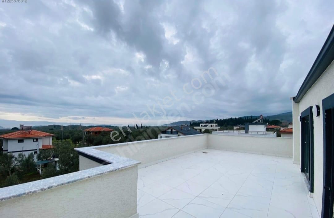 Güre’de Deniz Manzaralı 4+1 Sıfır Müstakil Villa – 3 Banyo, 200 M² Bahçe, Kat Kaloriferli - Görsel 13
