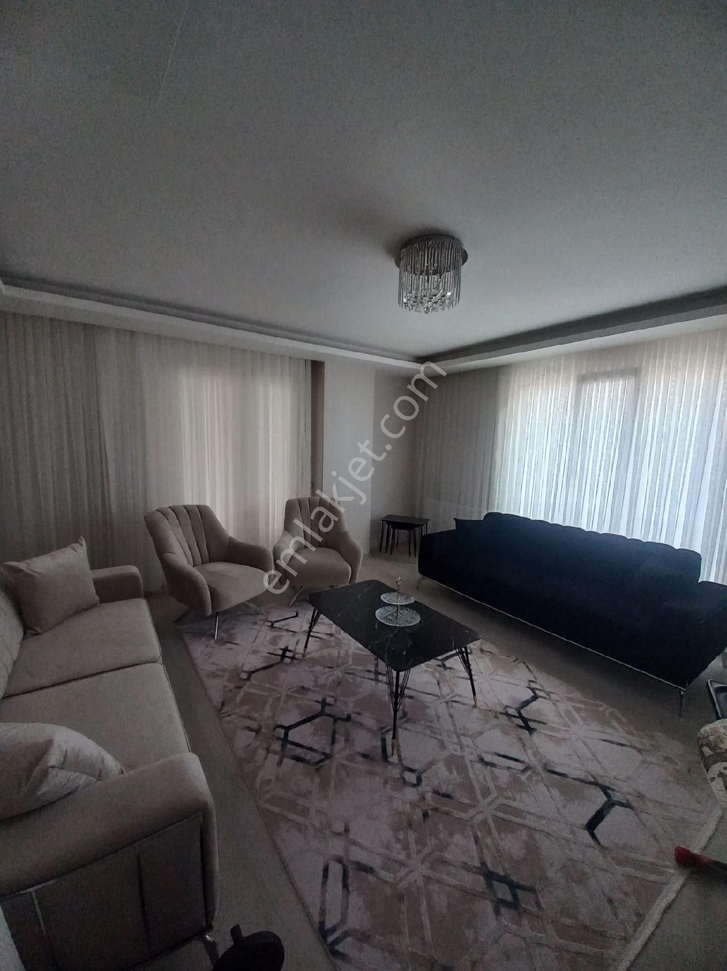 Aksaray Şifahane Mahallesi Satılık 3+1 Daire