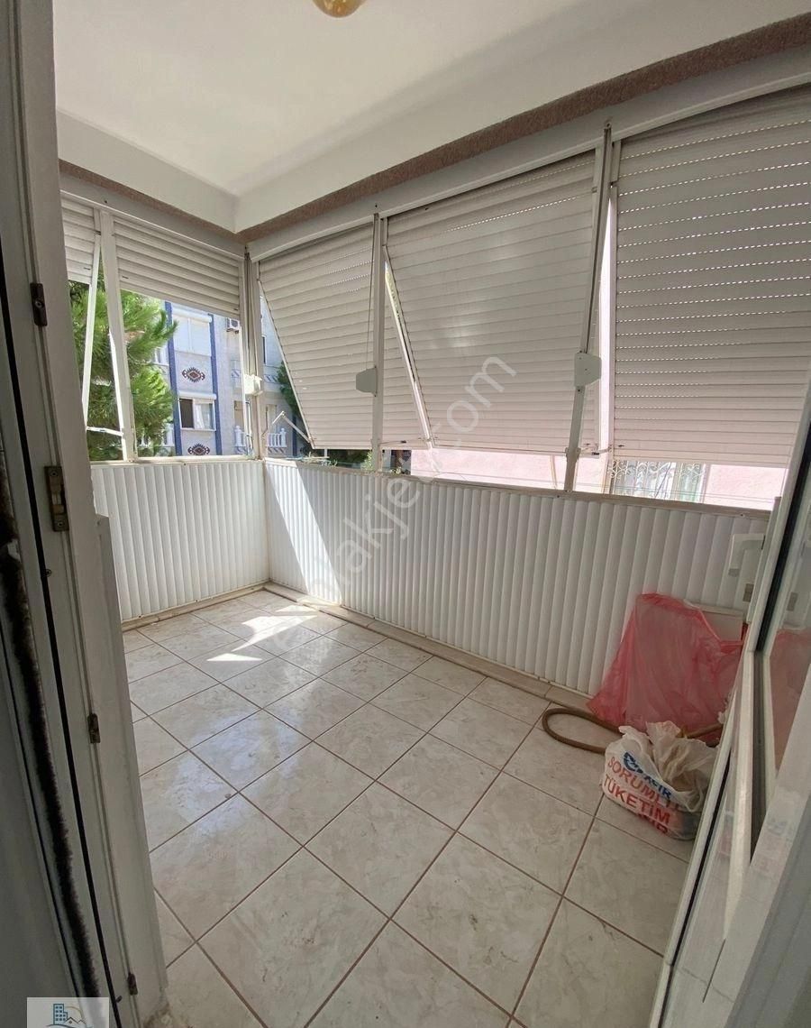 Çamlık Mahallesinde Denize Yürüme Mesafesinde 2+1 Tadilatlı Daire - Görsel 6