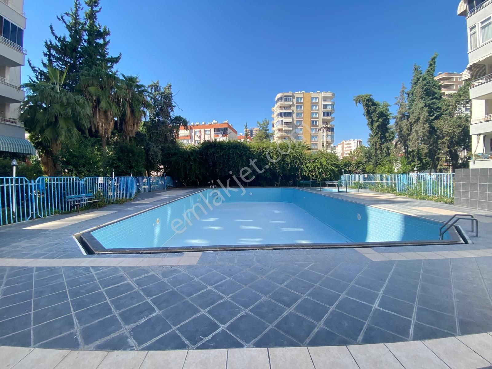 Mezitli Viranşehir'de Yüzme Havuzlu Site İçi Denize 650 Metre - Görsel 25