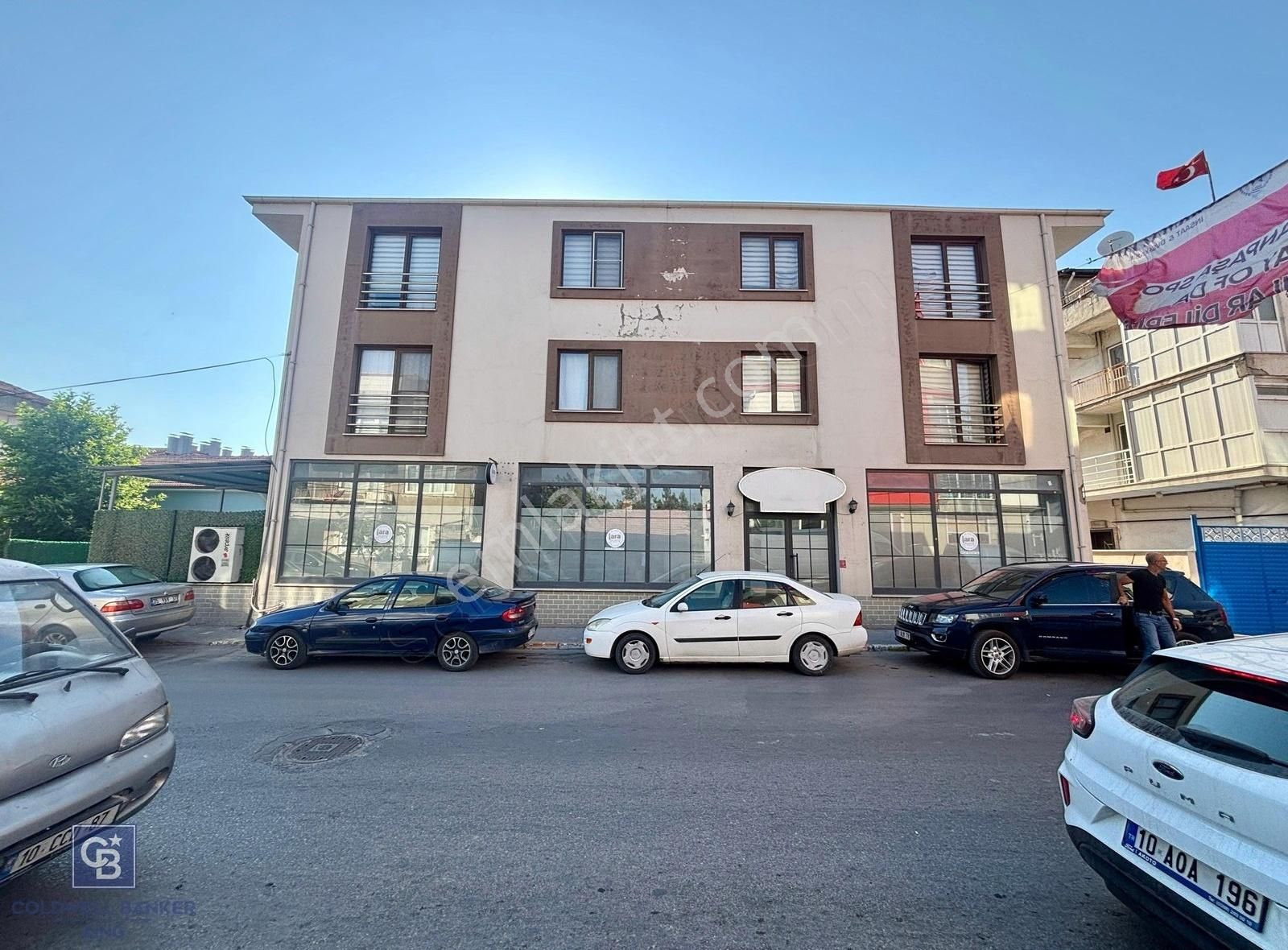Cb King'den Gaziosmanpaşa Mah'de Kiralık Eşyalı 1+1 Daire
