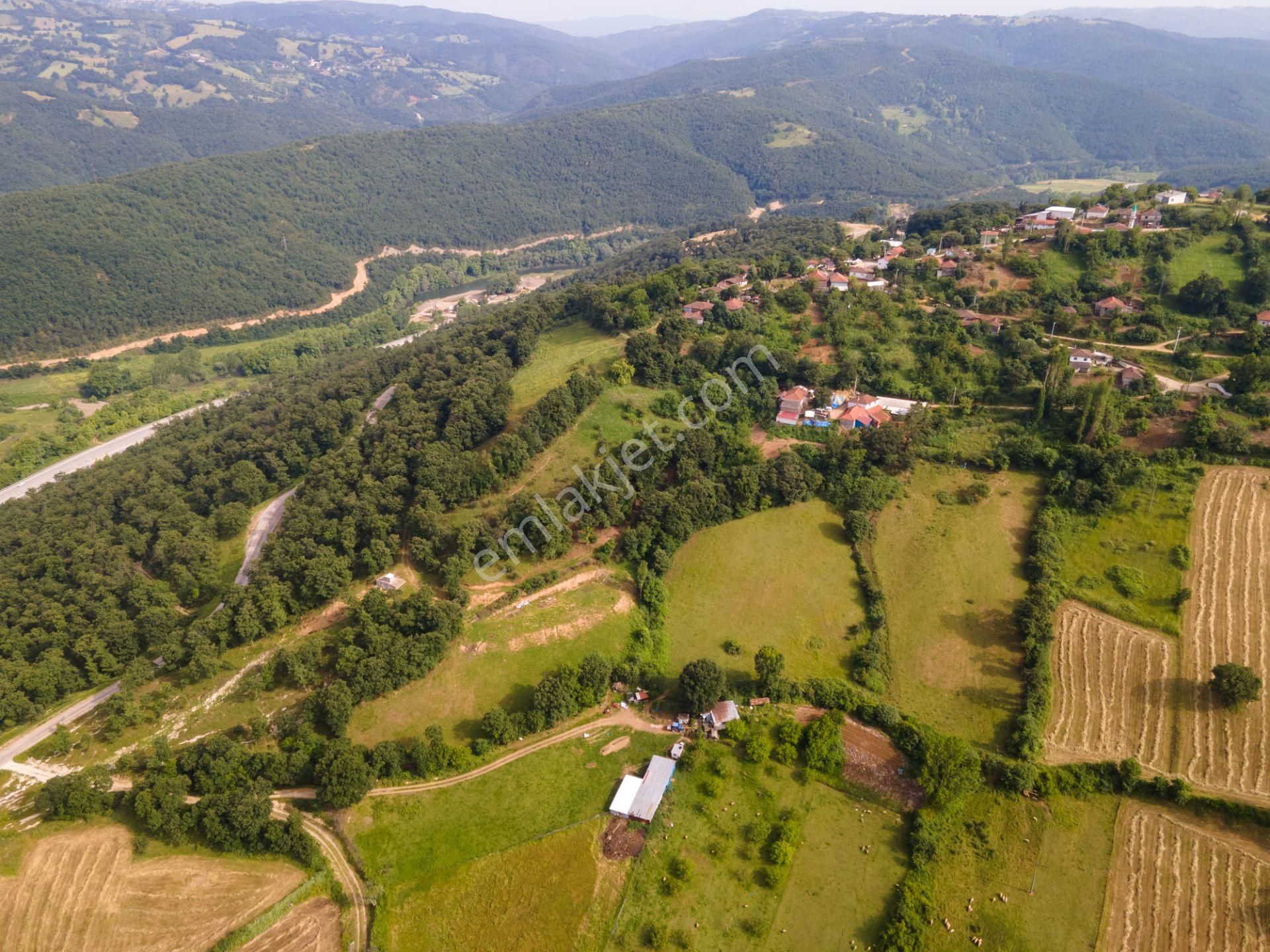 Biga Kapanbelen Köyünde Çan Yoluna Yakın 1.632,03 M² Tarla - Görsel 7