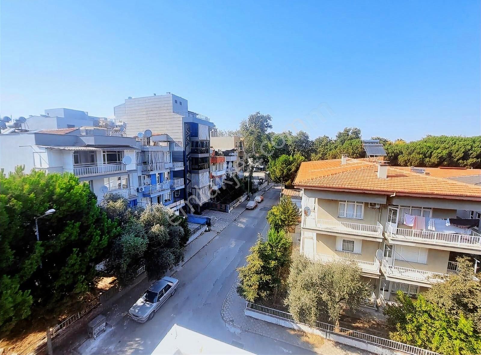 İlçe Jandarma Arkası Köşe Konumlu Kiralık 3+1 Daire