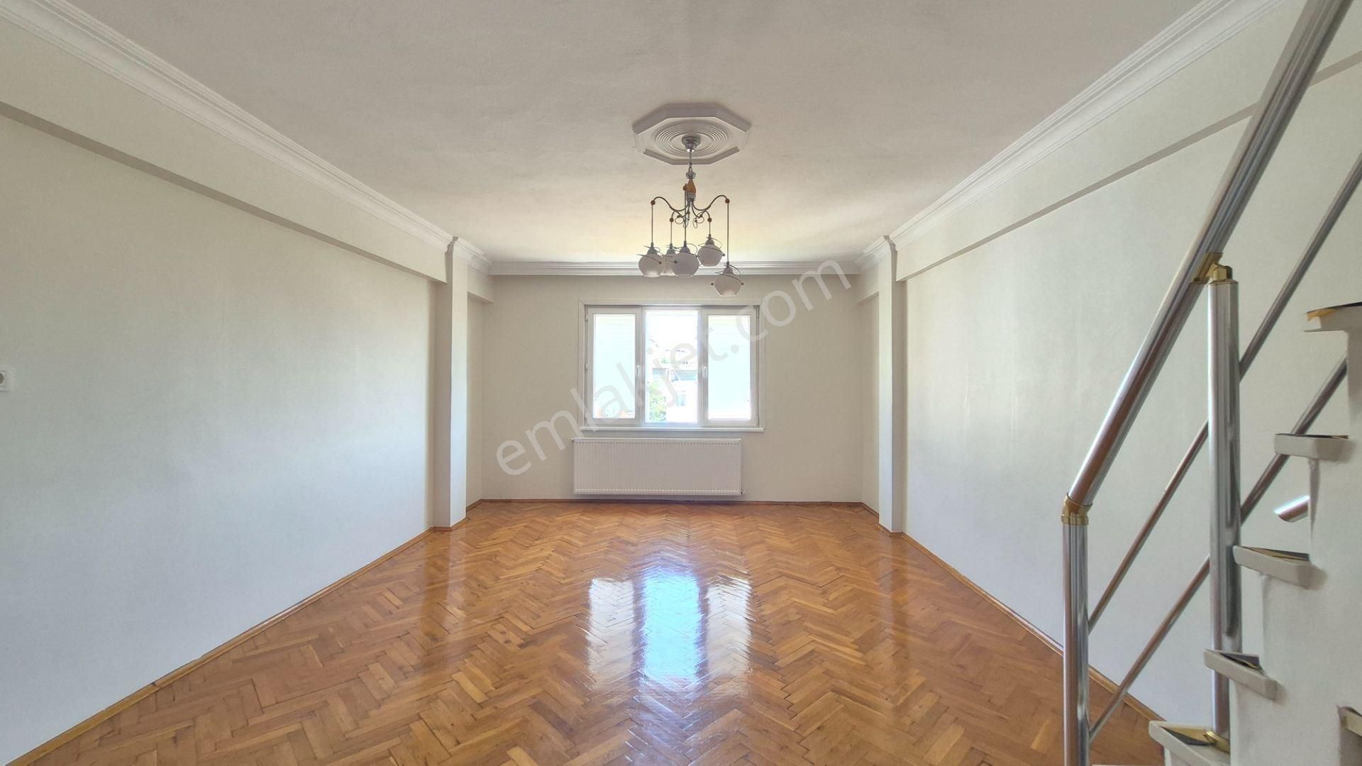 Üsküdar Kısıklı Manzaralı 4+1 Kiralık Dubleks Enta Emlak