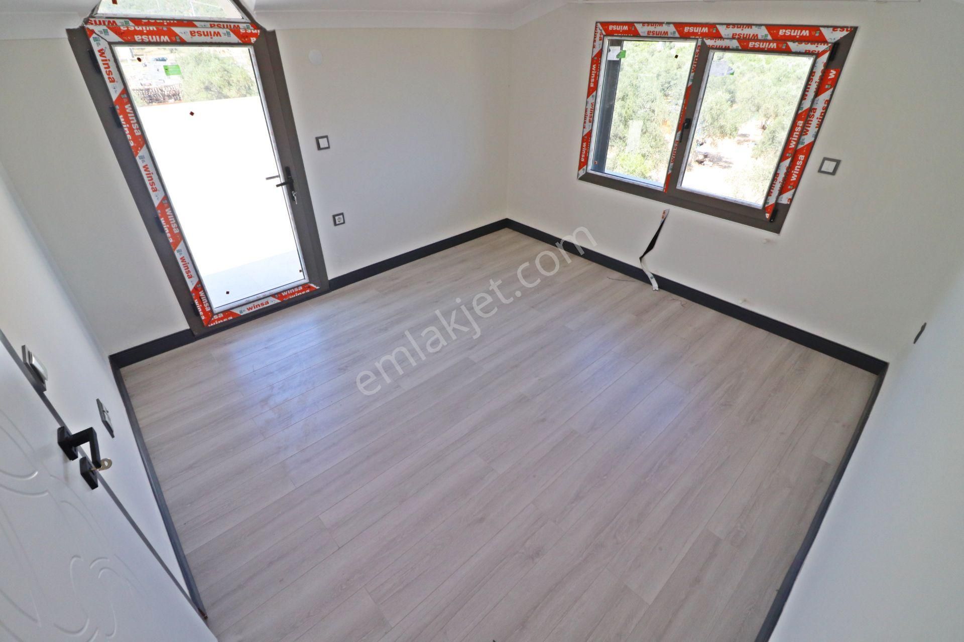 Irmaksudan Güre De Deniz Manzaralı Müstakil Havuzlu 4+1 Villa - Görsel 13