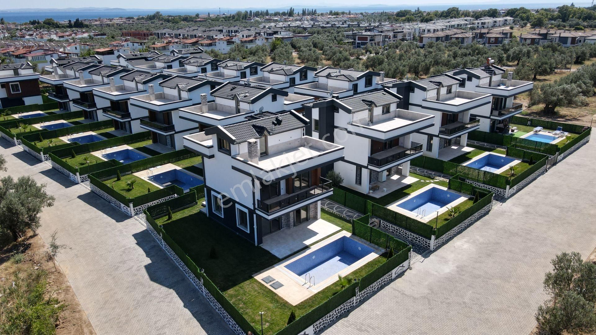 Irmaksudan Güre De Deniz Manzaralı Müstakil Havuzlu 4+1 Villa - Görsel 7