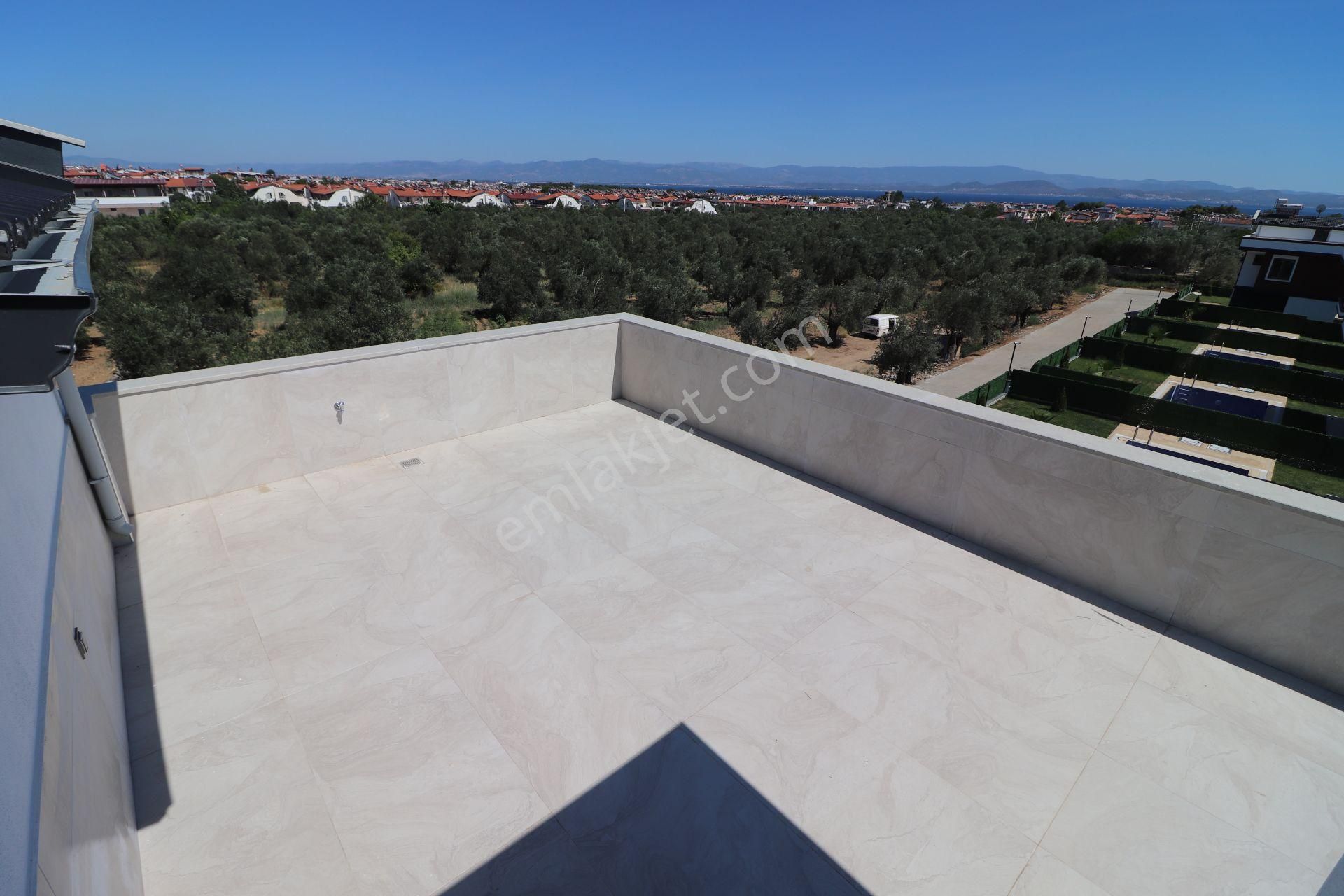 Irmaksudan Güre De Deniz Manzaralı Müstakil Havuzlu 4+1 Villa - Görsel 6