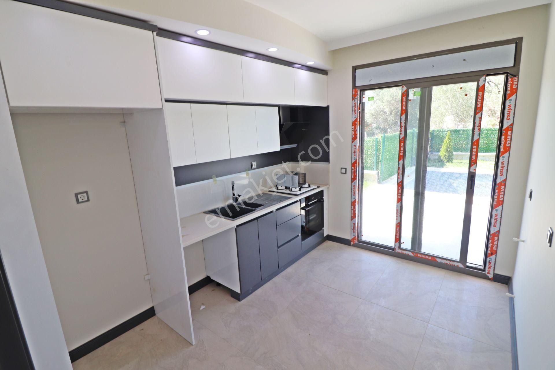 Irmaksudan Güre De Deniz Manzaralı Müstakil Havuzlu 4+1 Villa - Görsel 33