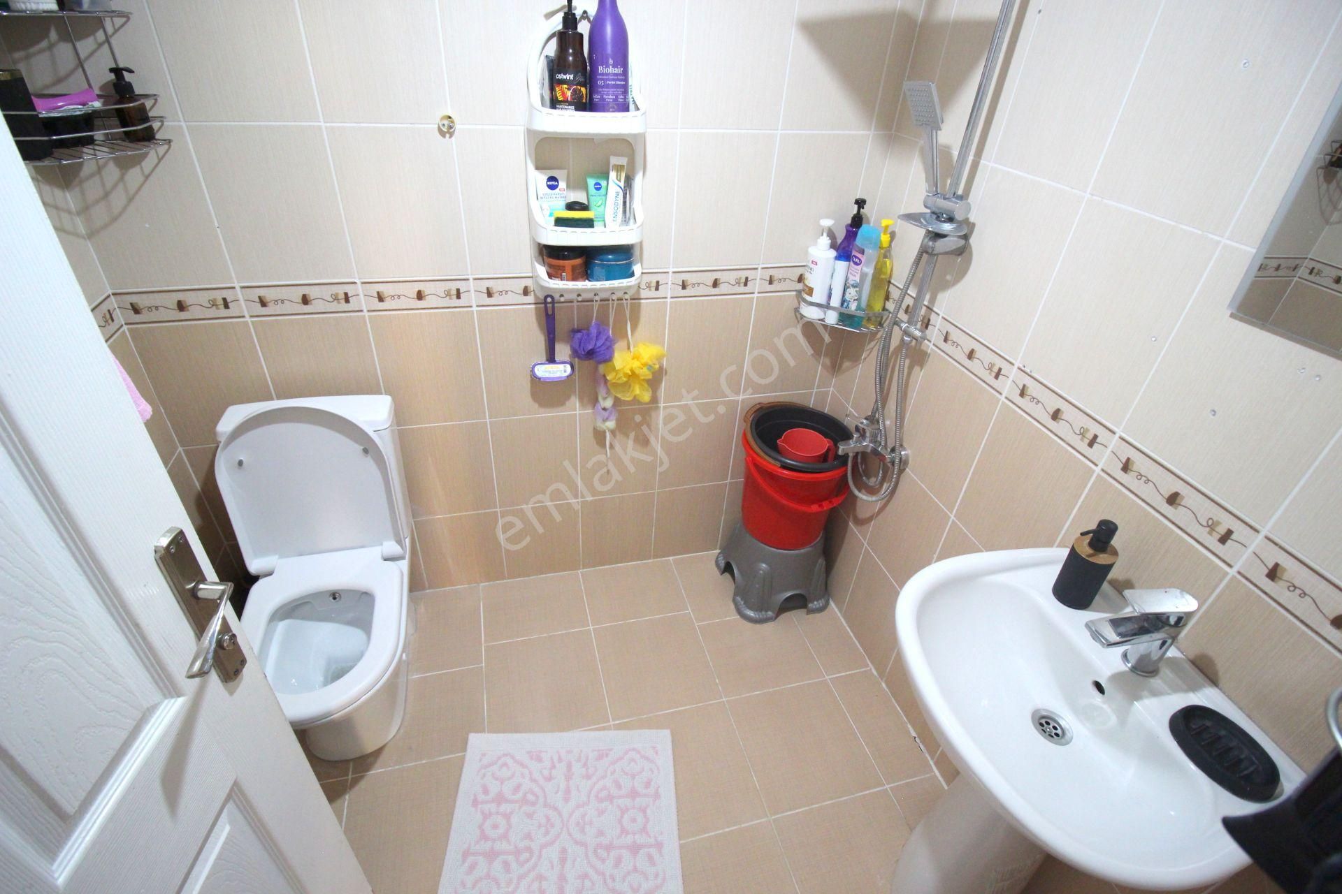 Emre Emlaktan Piyade Mahallesinde Geniş Ferah Masrafsız 3+1 Satılık Daire - Görsel 12