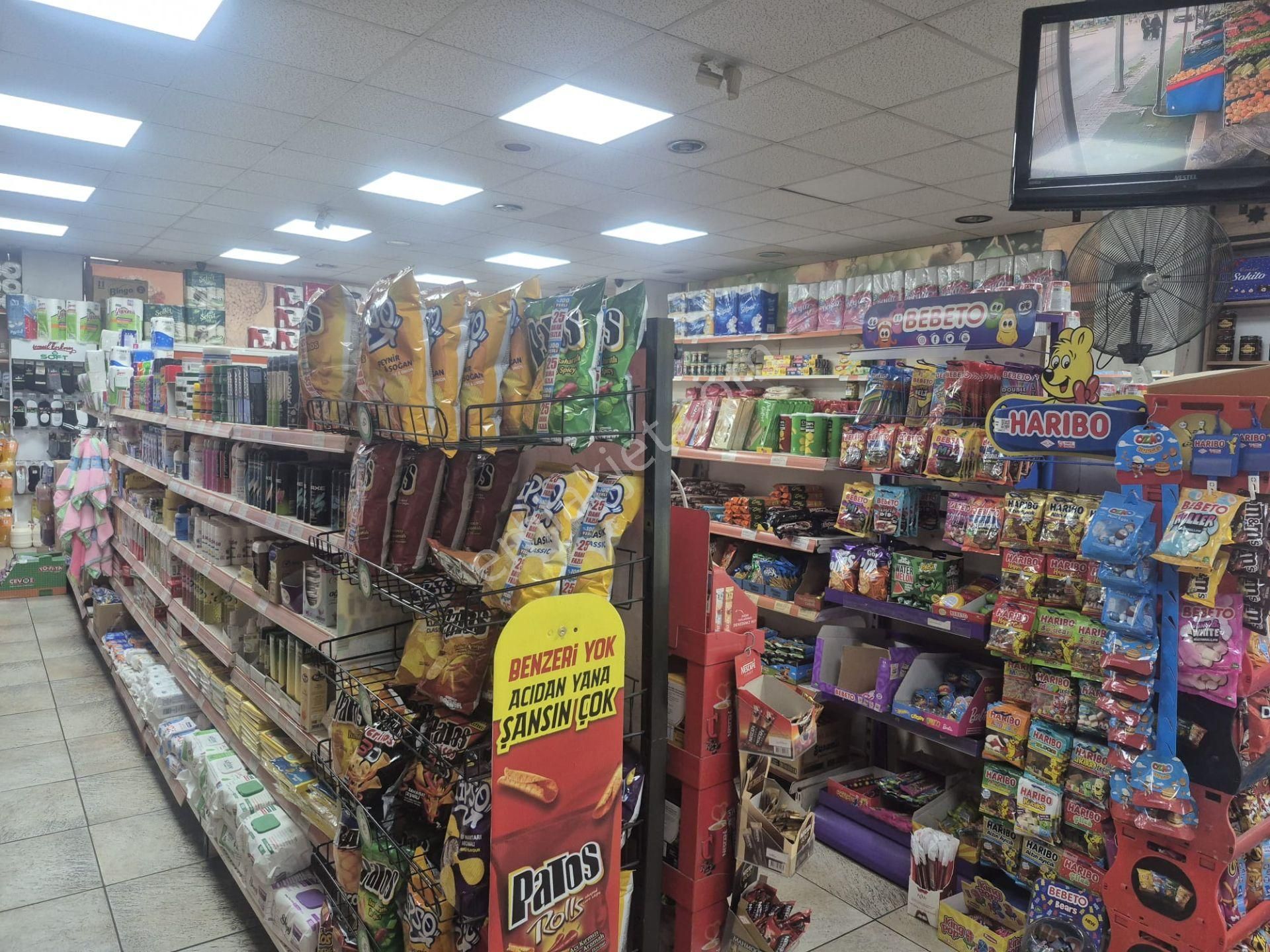 Mahmutbey Caddesi'nde İşlek Konumda, Depolu, Devren Market - Görsel 6