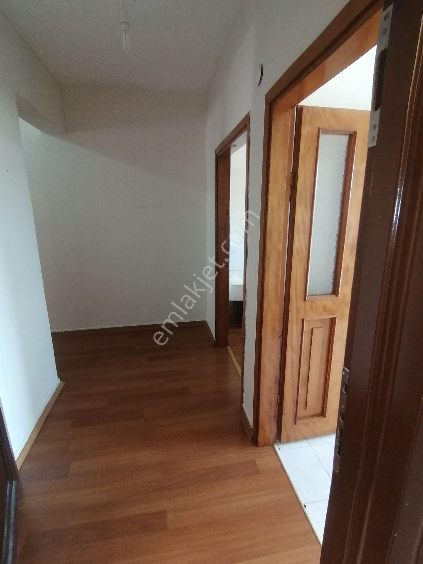 Ataşehir Belediye Karşısı Site İçi 3 +1 Acık Otopark Kapıcı Bahçıvan Güvenlik Görevlisi Ulaşım İyi - Görsel 32