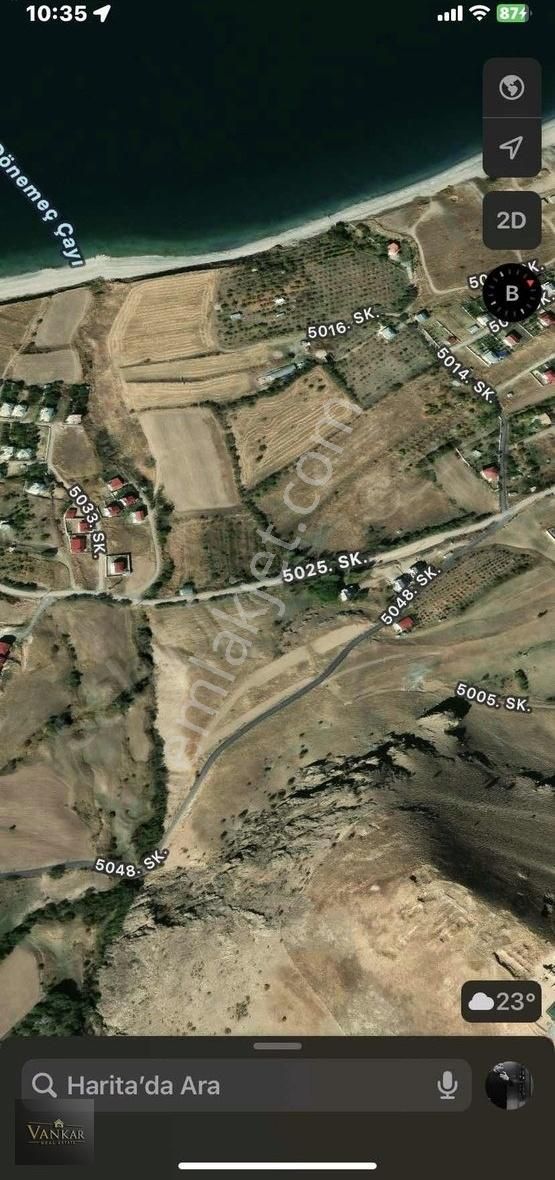 Vankar'dan Ayanıs'ta Göl'e Yakın Yola Sıfır Müstakil Arsa