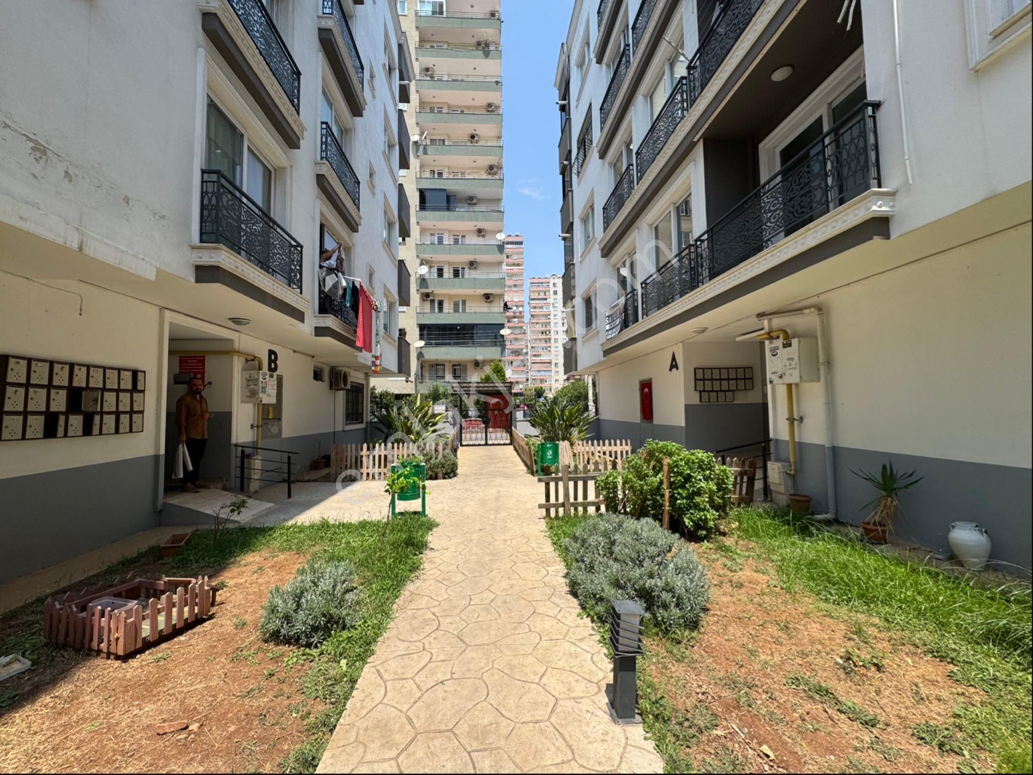 Ahmet Kara Dan Hürriyet Mah 2+1 Full Eşyalı Satılık Daire