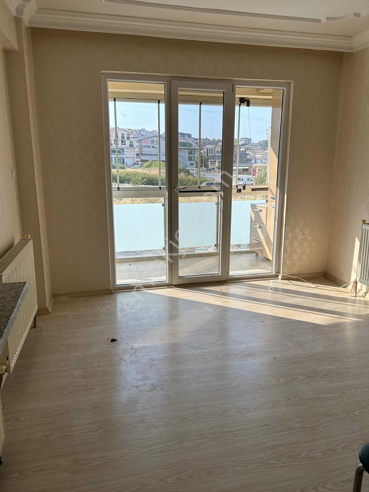 Odunluk Mh.de 3+1 Kombili Masrafsız Satılık Daire.